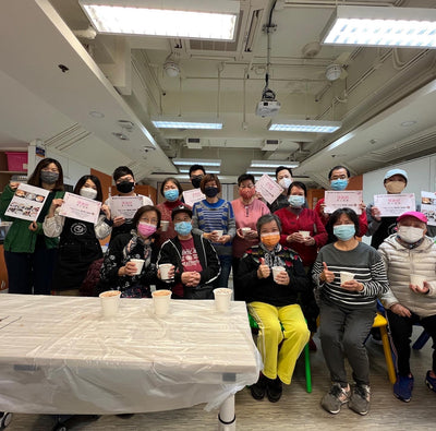 【Tasse Coffee Cup Coffee Volunteer Service】 - クリスマスコーヒーラテアートと2Dフラワーペインティング活動